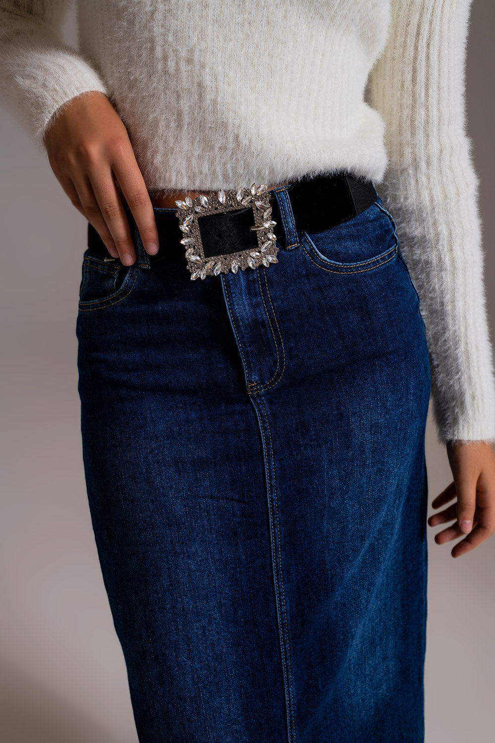 Falda larga denim elástica estilo años 90 en lavado oscuro Q2