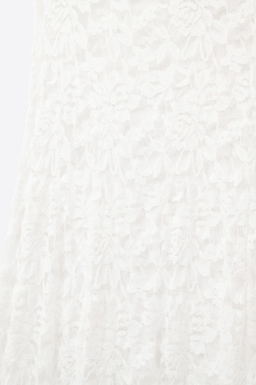 Falda maxi de encaje blanco con diseño floral Q2