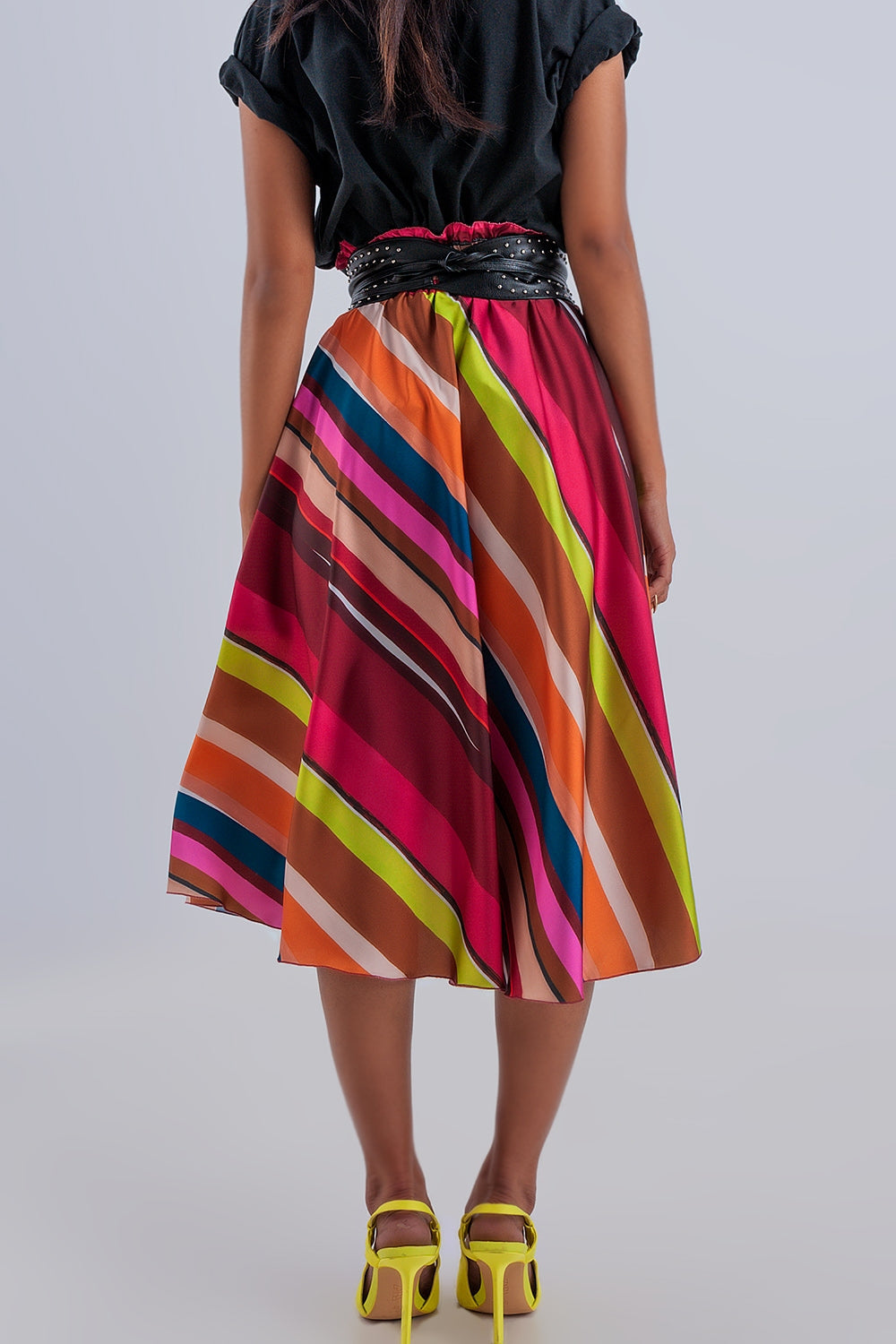 Falda midi fucsia con cinturilla elástica Q2