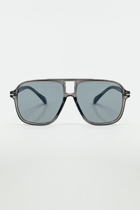 Q2 Gafas de Aviador Ovaladas con Lente Gris Ahumado en Gris