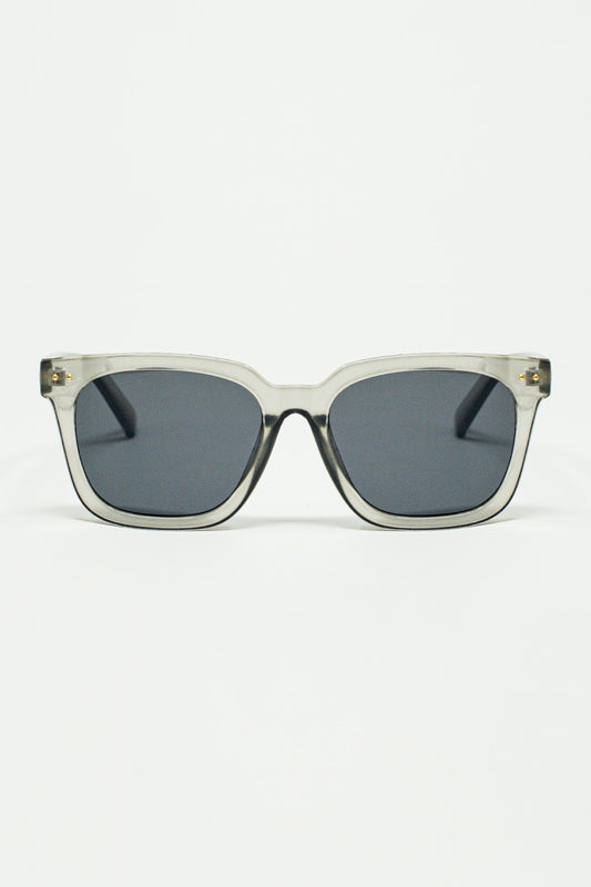 Q2 Gafas de sol con montura cuadrada biselada en gris