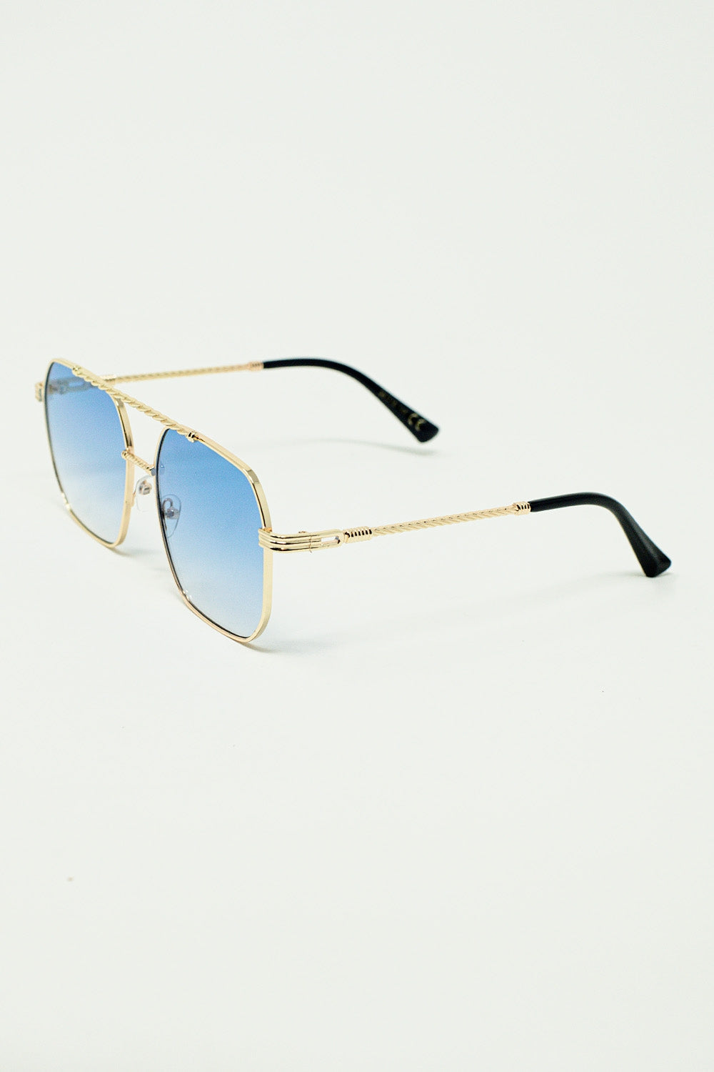 Gafas de sol con montura cuadrada dorada y azul claro degradado Q2