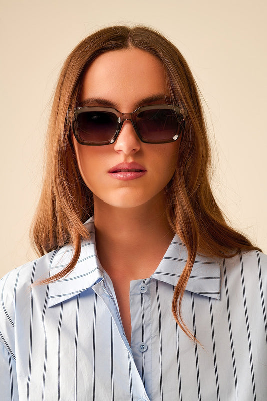 Q2 Gafas de sol con montura cuadrada gruesa Chunky Retro en gris