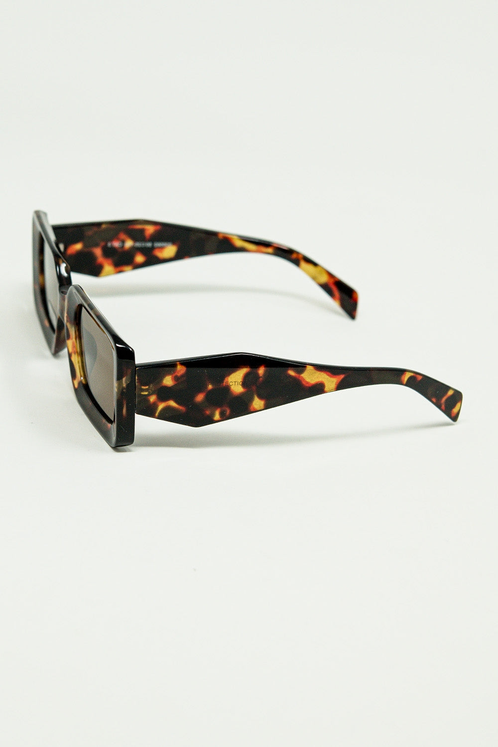 gafas de sol cuadradas con estampado abstracto marrón Q2