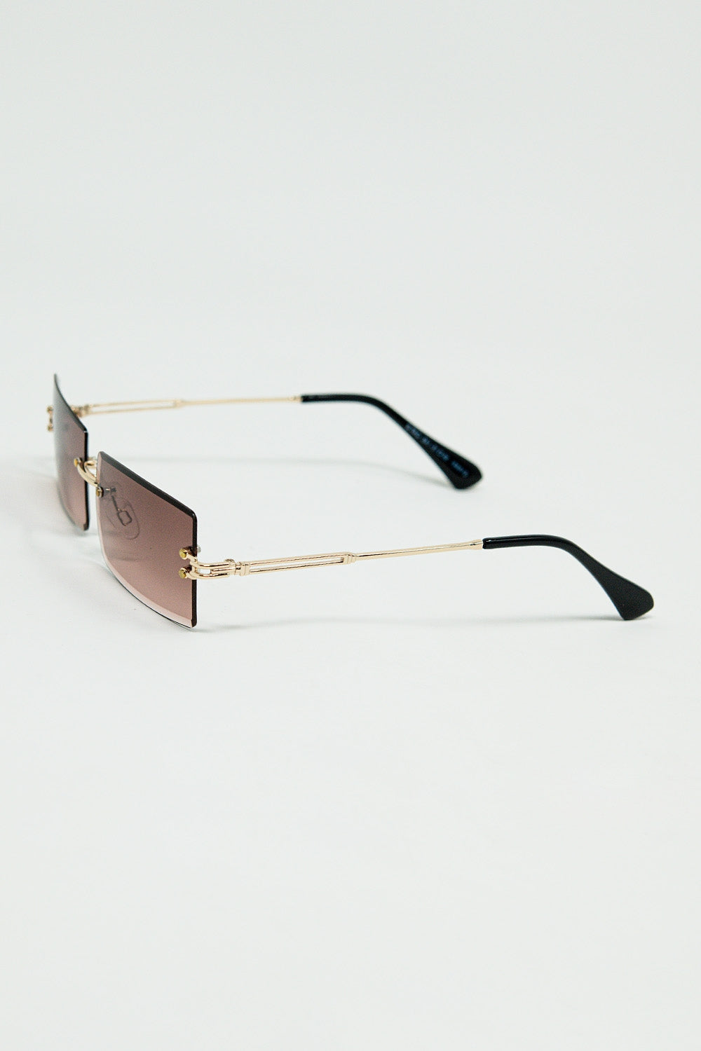 Gafas de sol cuadradas doradas sin montura con lentes degradadas en marrón suave Q2
