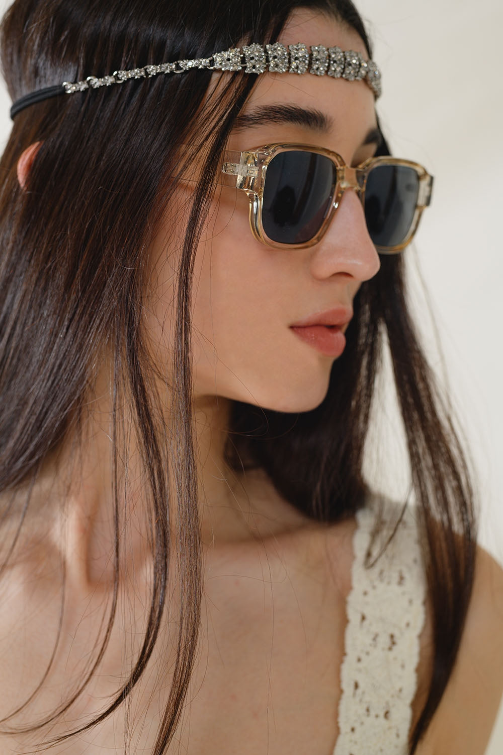 Gafas de sol cuadradas gruesas en amarillo cristal Q2