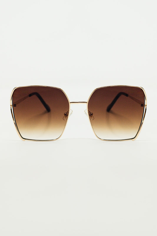 Q2 Gafas de sol cuadradas oversize de metal con lentes degradadas marrones