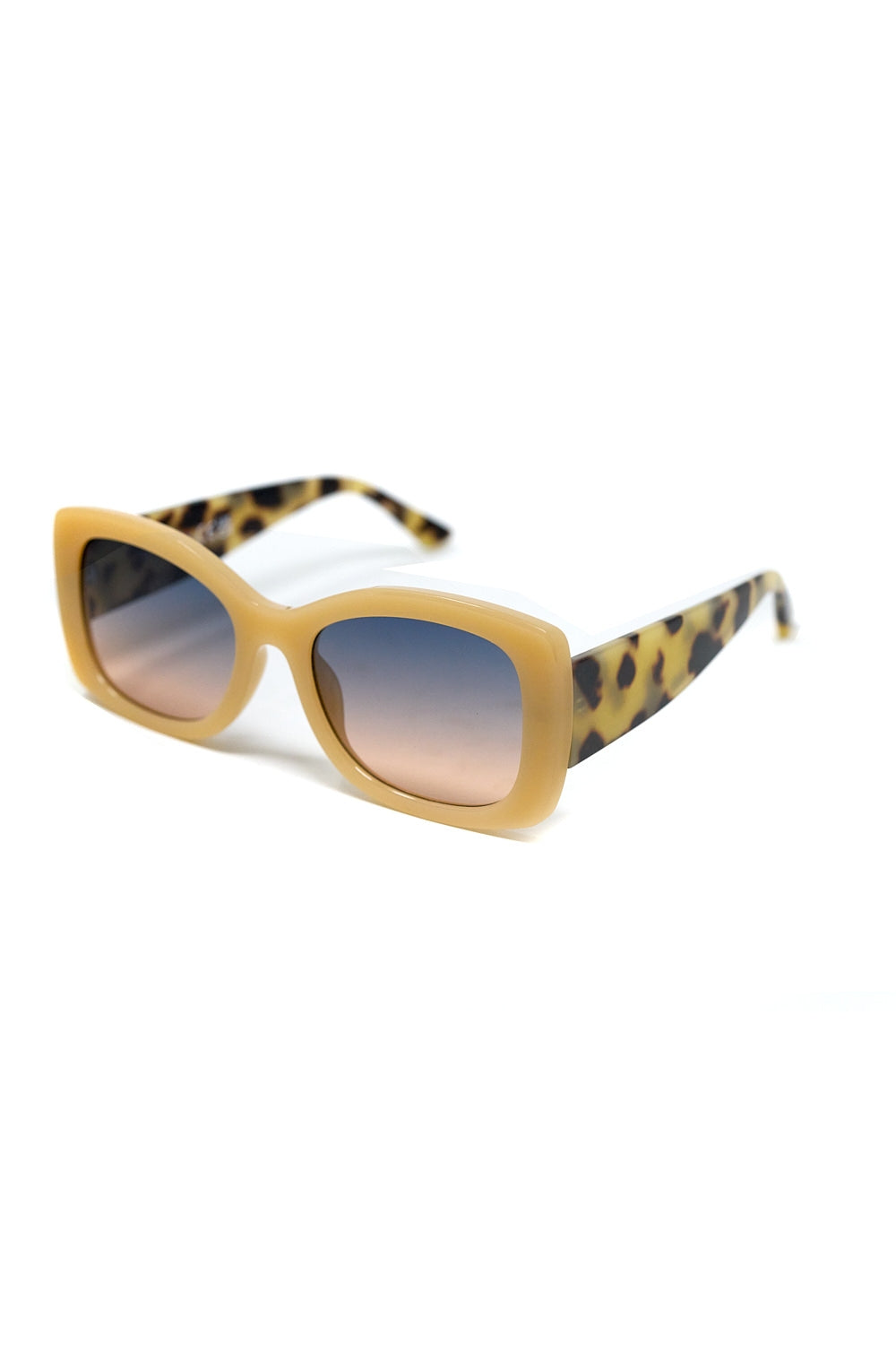 Gafas de sol ovaladas beige de acetato Q2
