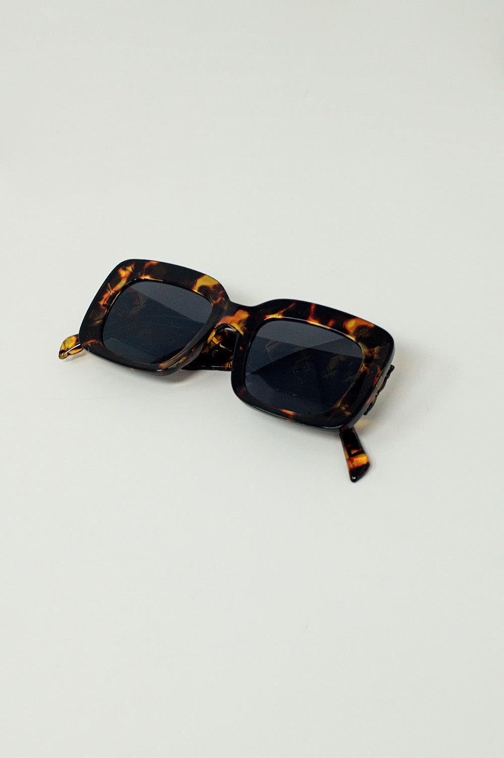 Gafas de sol rectangulares extragrandes en tono Tortoise Shell vintage Q2