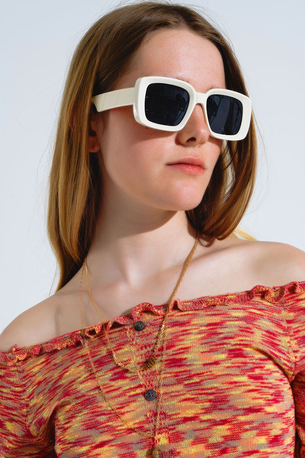 Gafas de sol rectangulares oversize con montura ancha en blanco Q2