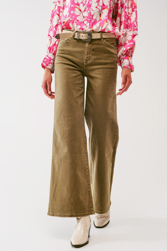 Q2 Jeans acampanados en color caqui