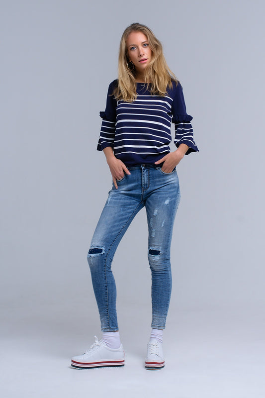 Q2 Jeans ajustados con rasgaduras