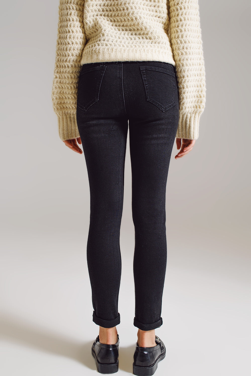 Jeans skinny con Strass Embellecidos en Negro Q2