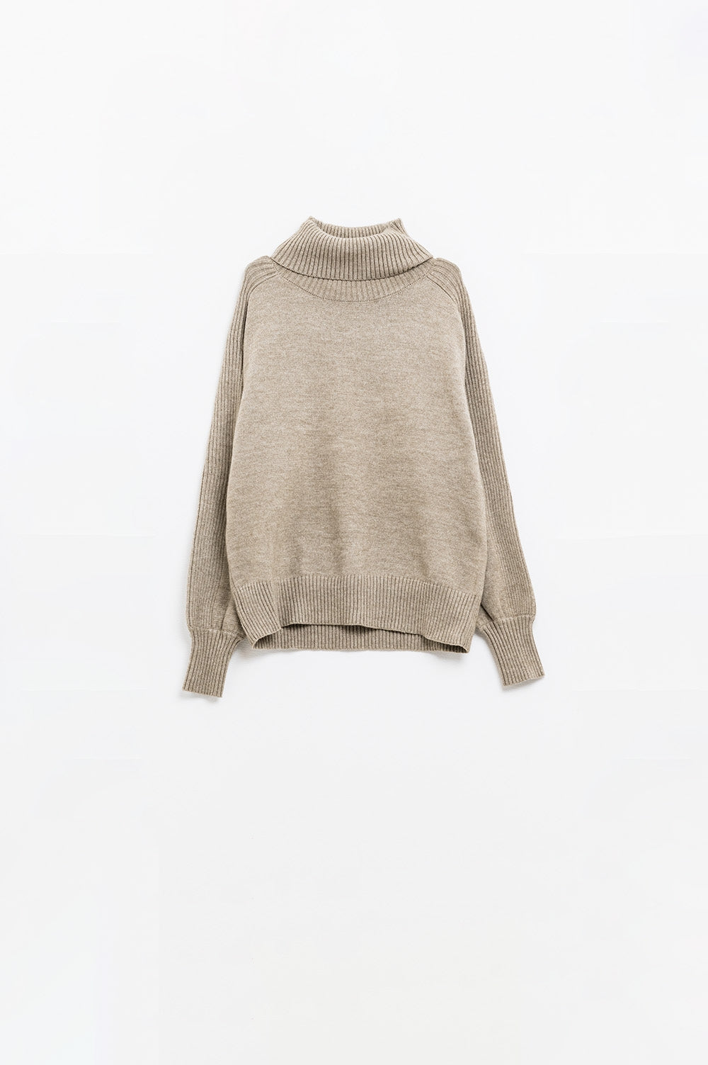 jersey beige ancho con mangas de canalé Q2