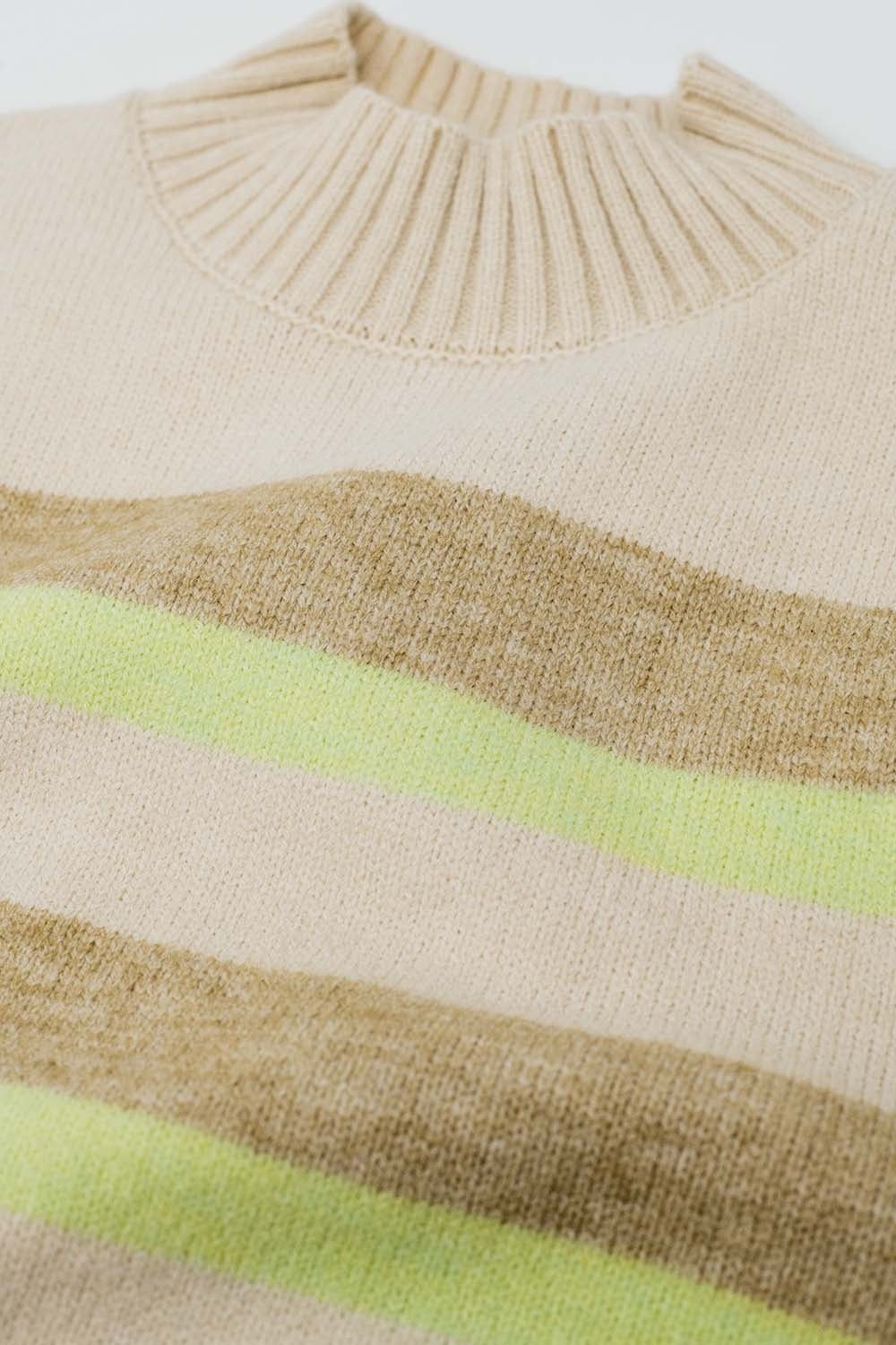 jersey beige con rayas verdes y camel Q2