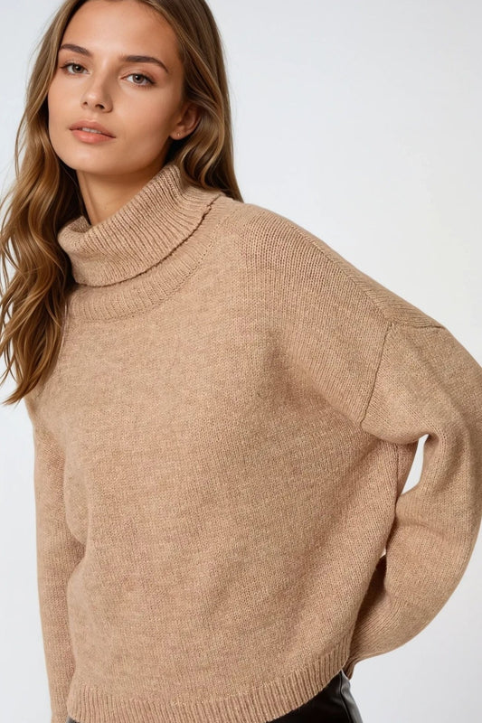 Q2 Jersey beige holgado con mangas caídas