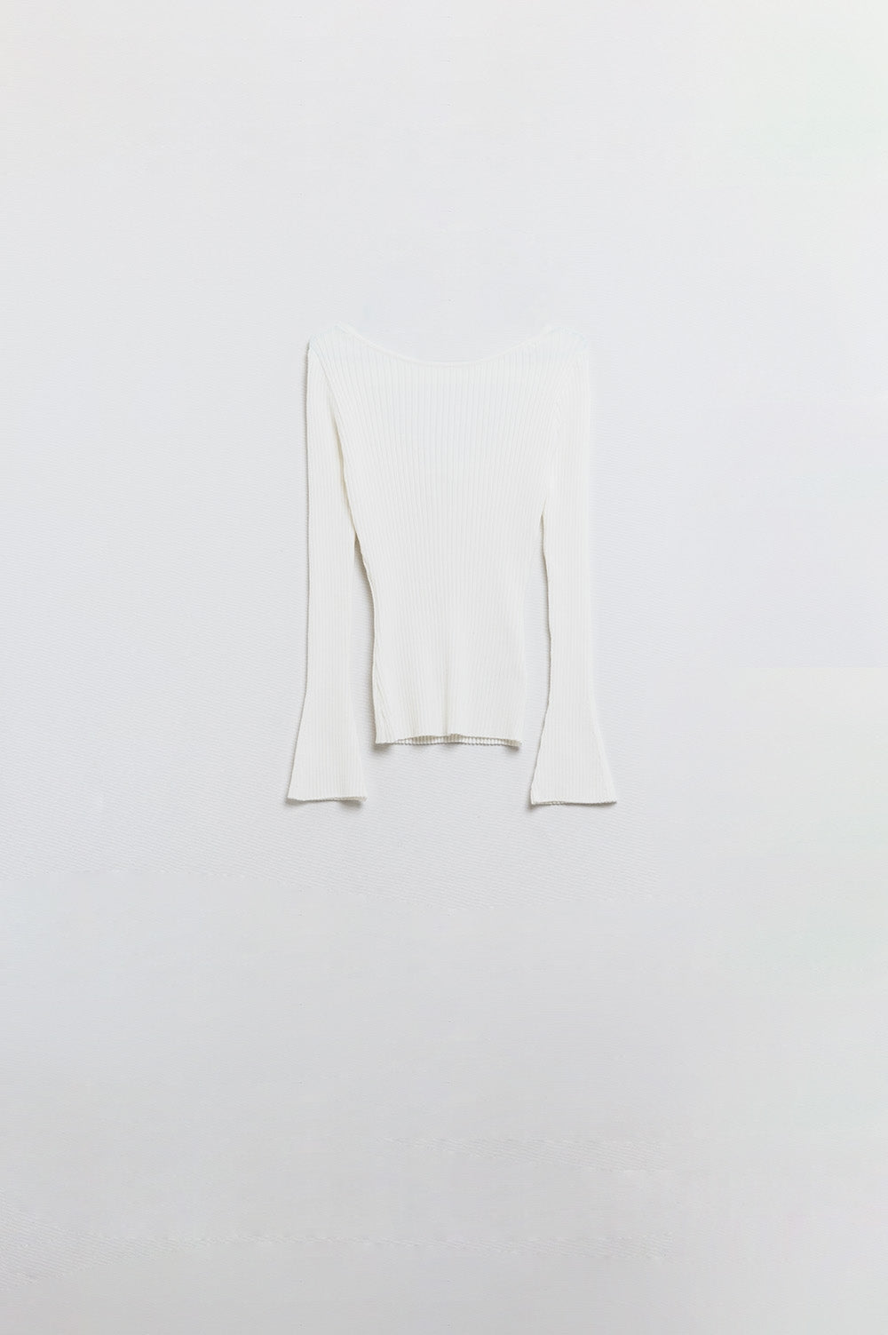 Q2 jersey blanco de canalé con espalda abierta
