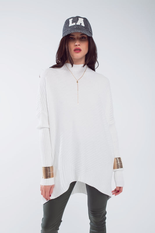 Q2 Jersey blanco oversize con detalles de rayas