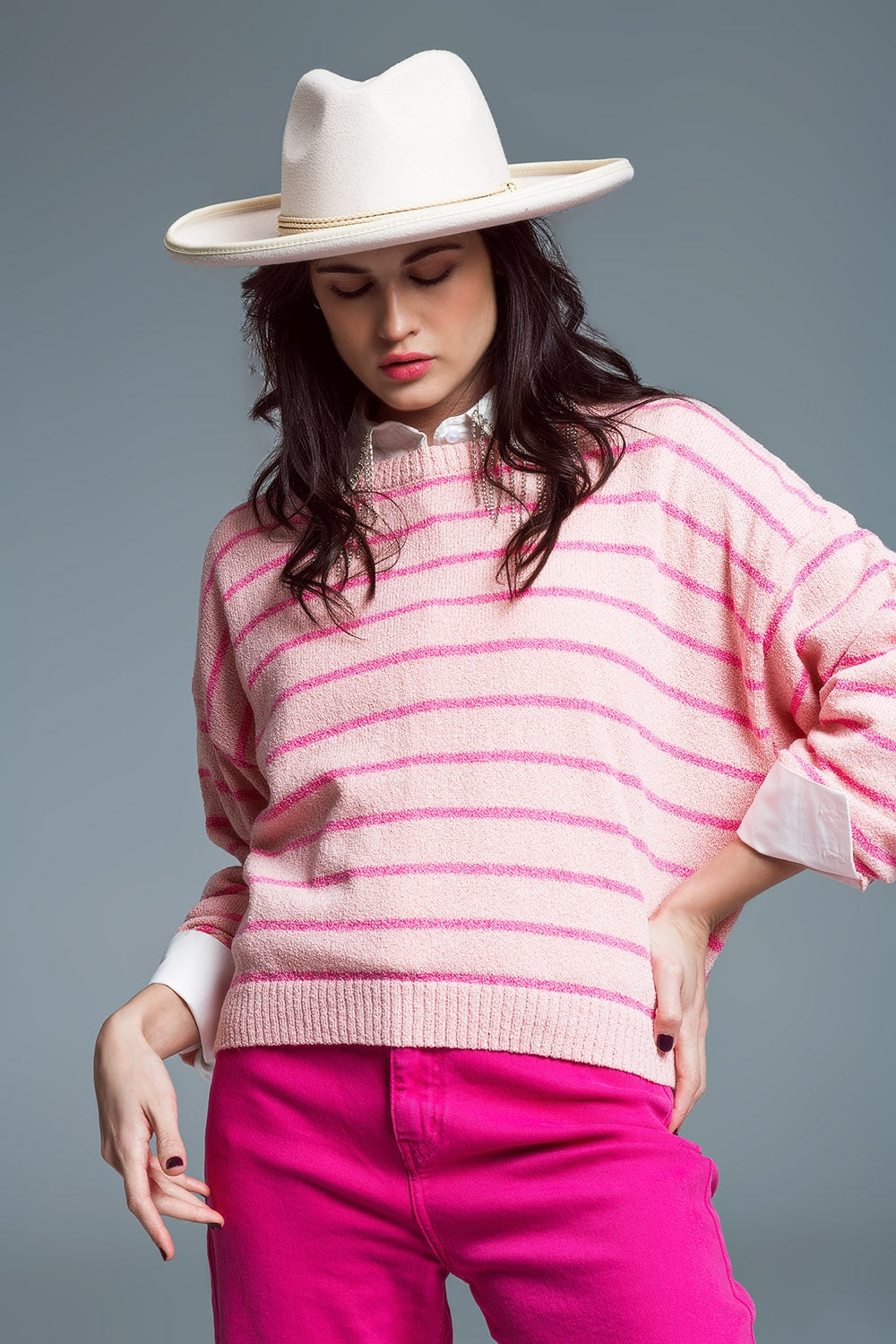 Jersey con hombros caídos y rayas fucsia Q2