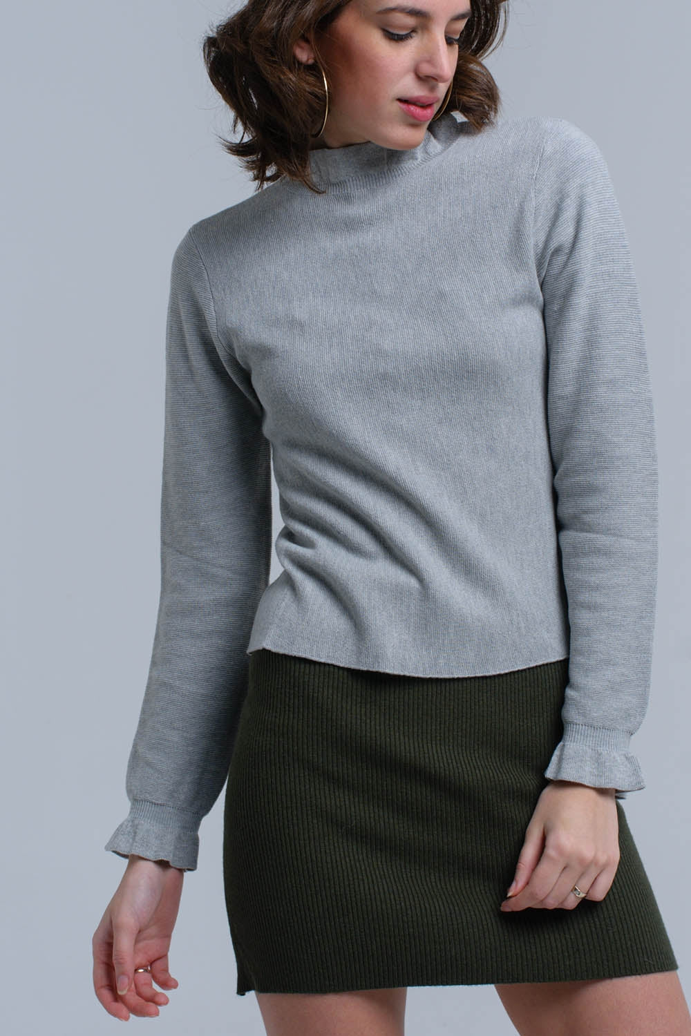 Jersey con volantes en gris Q2