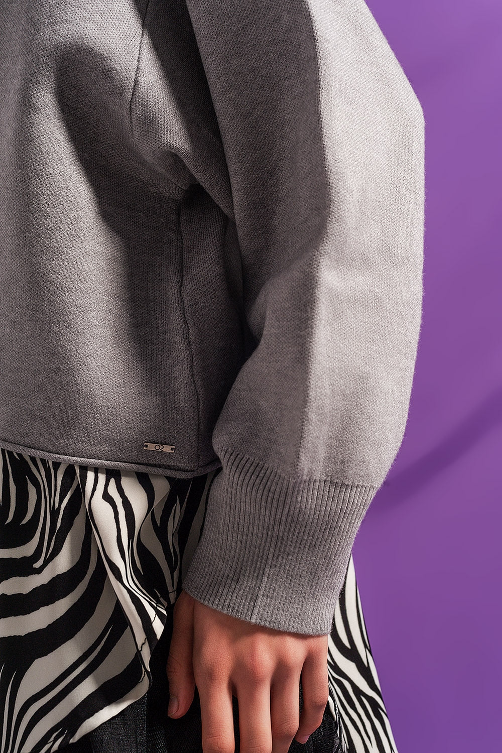 Jersey corto gris con mangas murciélago Q2