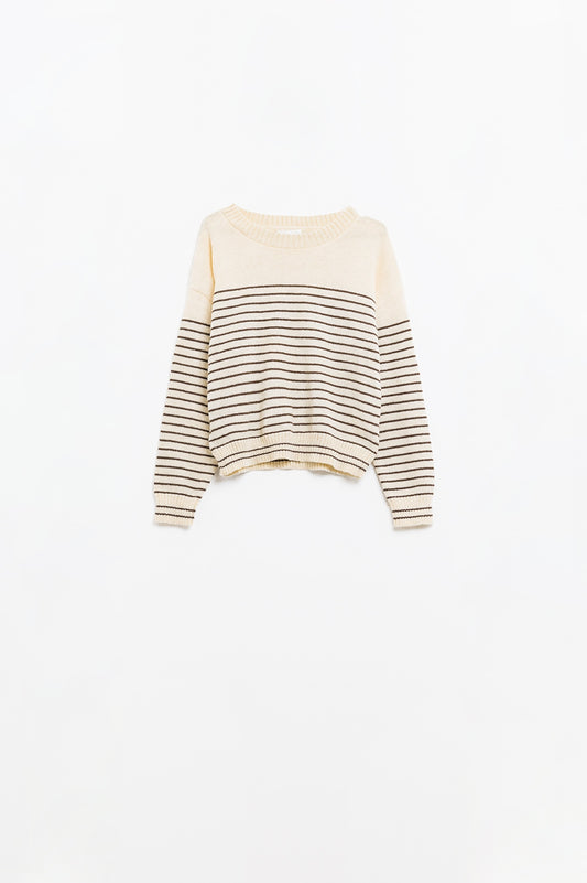 Q2 Jersey crema con rayas marrones y cuello barco