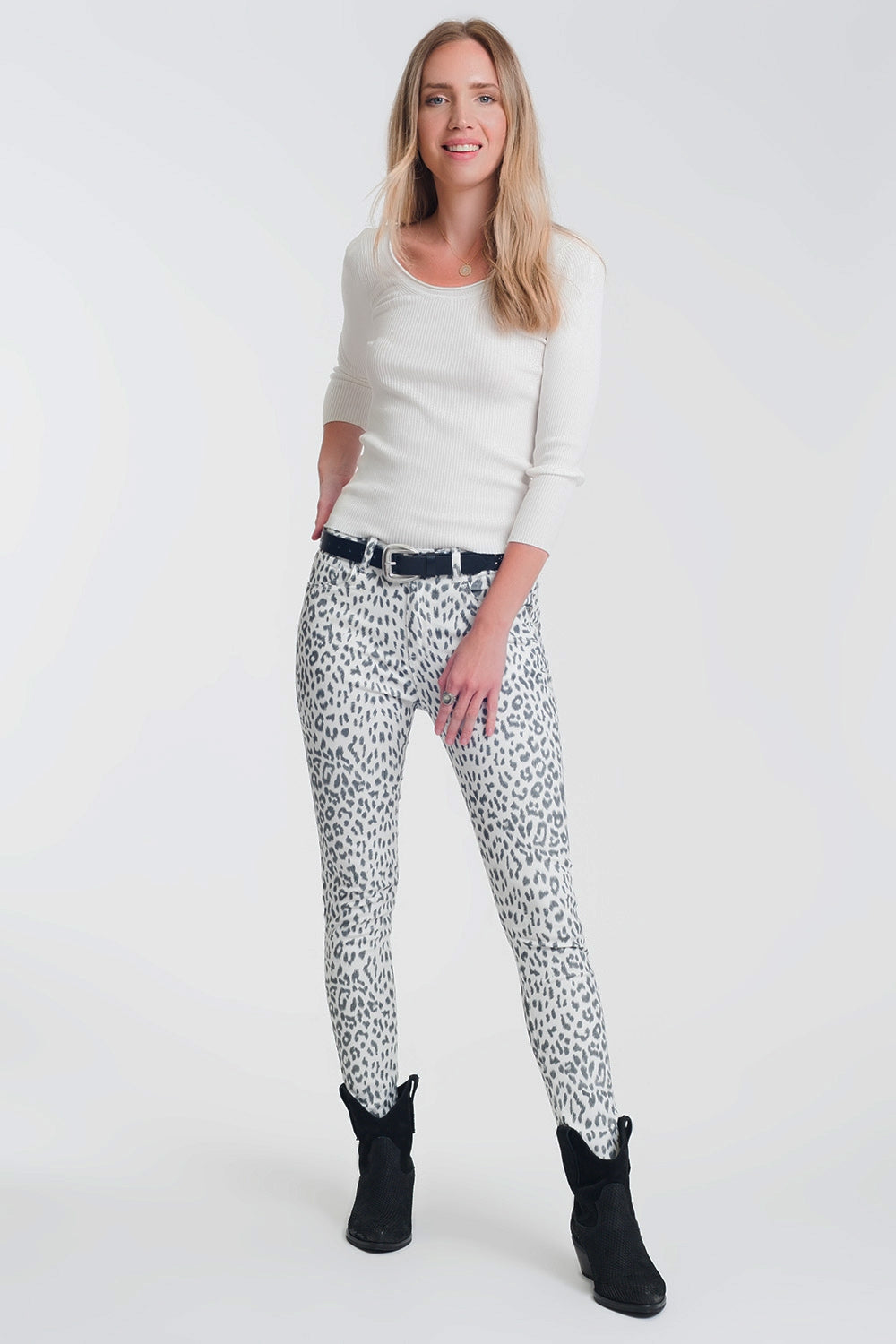 Jersey de punto con cuello amplio blanco Q2