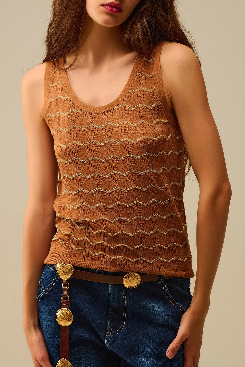 Jersey de punto con dibujo de zigzag dorado Q2