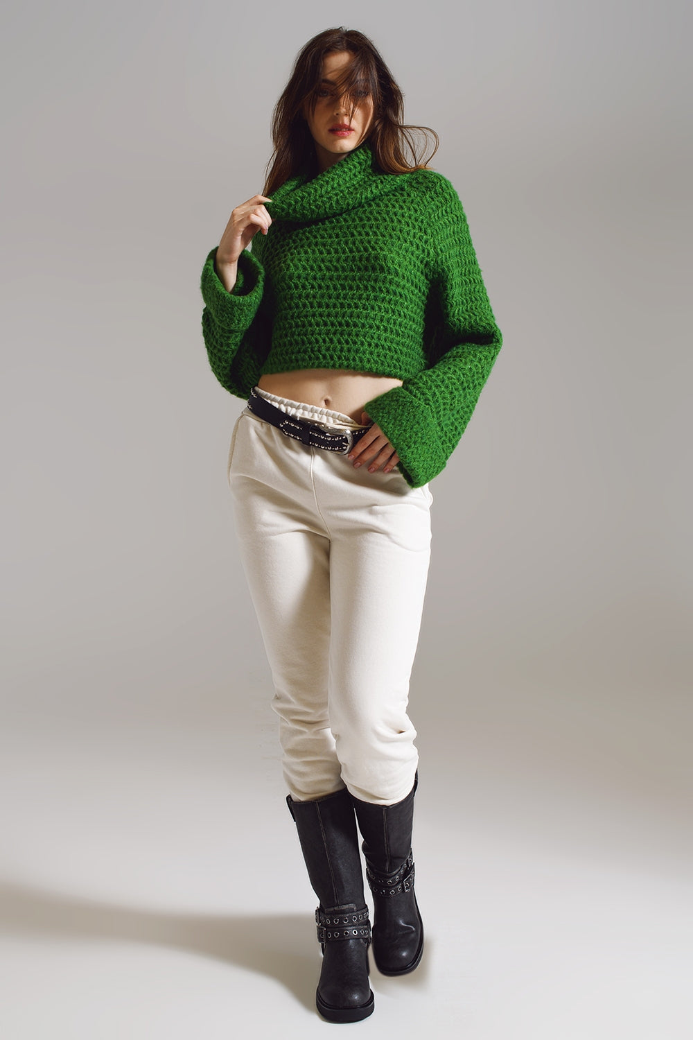 Jersey de punto de gofre con cuello de tortuga y puños enrollados en verde Q2
