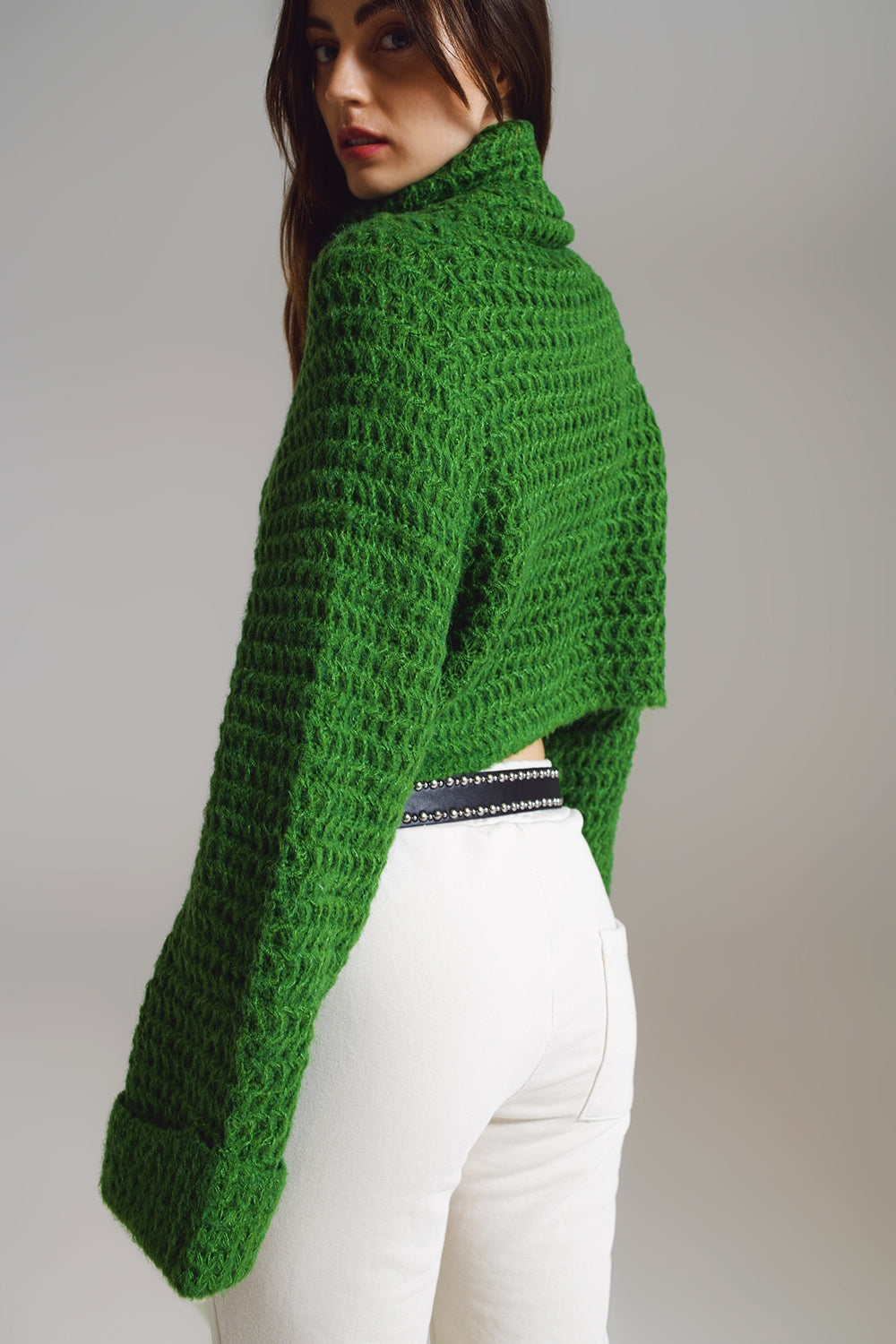 Jersey de punto de gofre con cuello de tortuga y puños enrollados en verde Q2