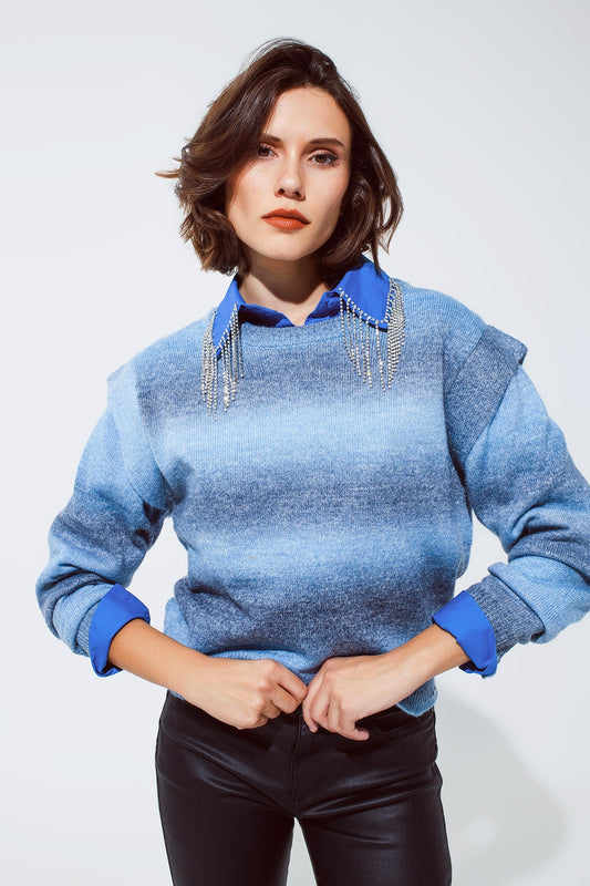 Q2 Jersey en diseño ombre azul con cuello redondo y detalles en las mangas