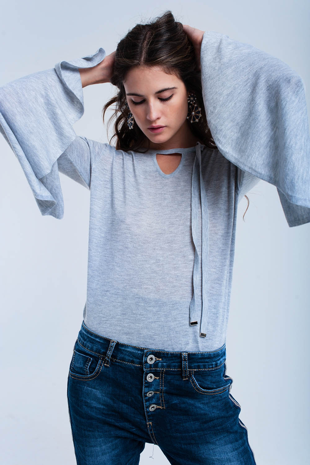 Jersey gris con manga de campana Q2