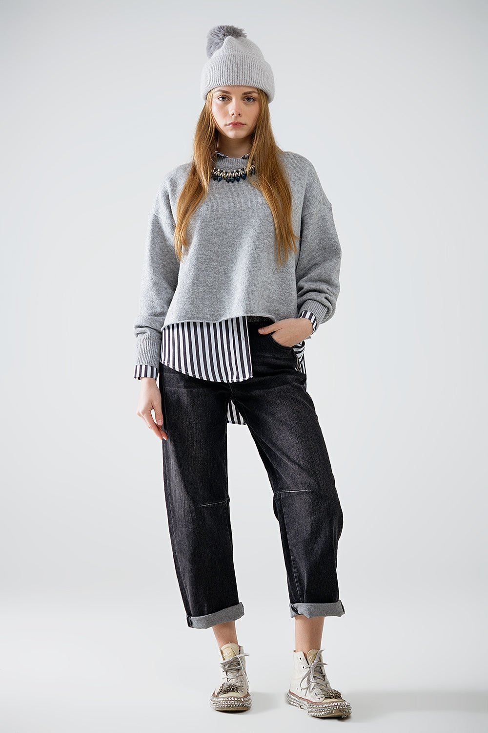 Jersey gris de punto suave con mangas globo Q2