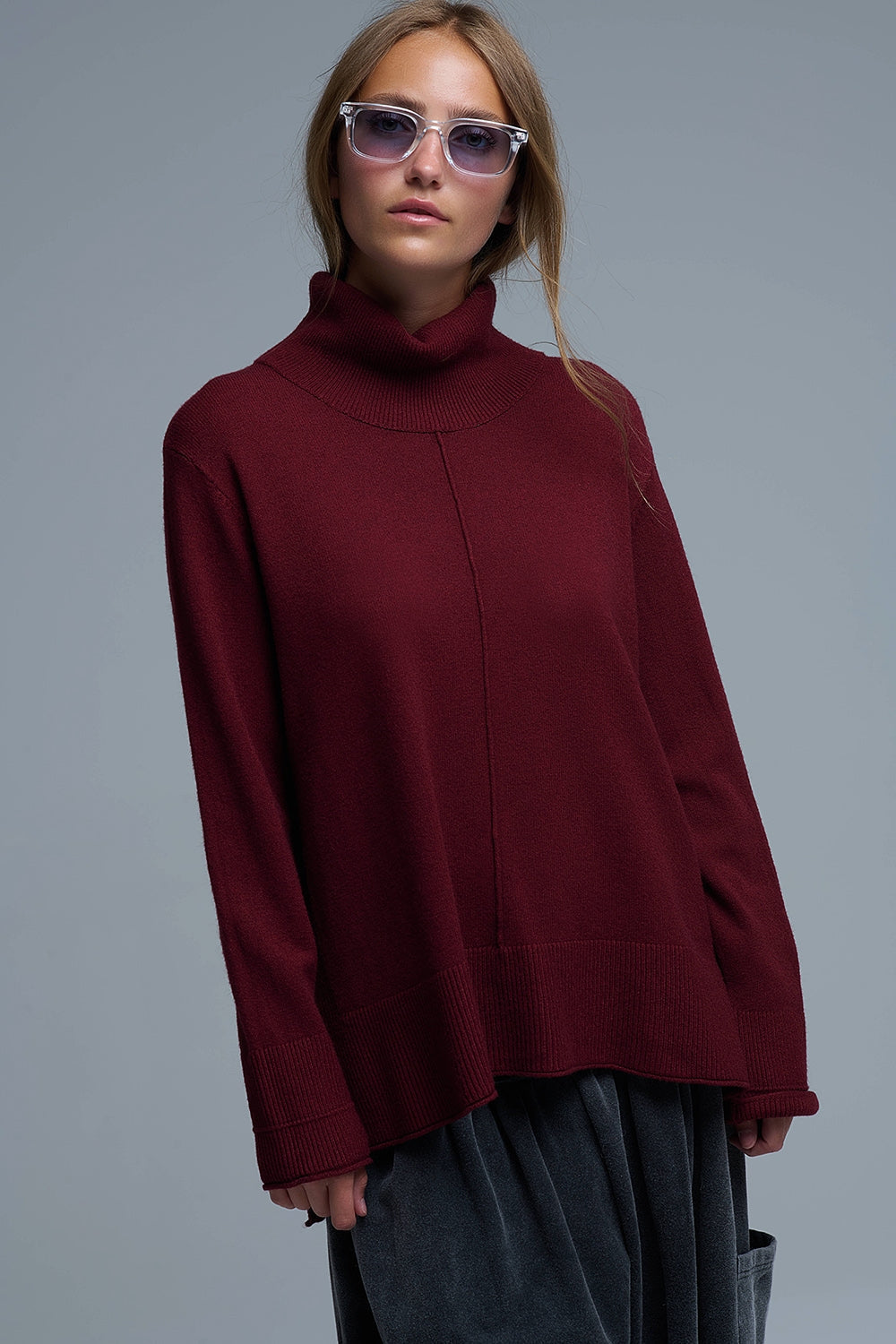 Jersey oversize con cuello vuelto en burdeos Q2