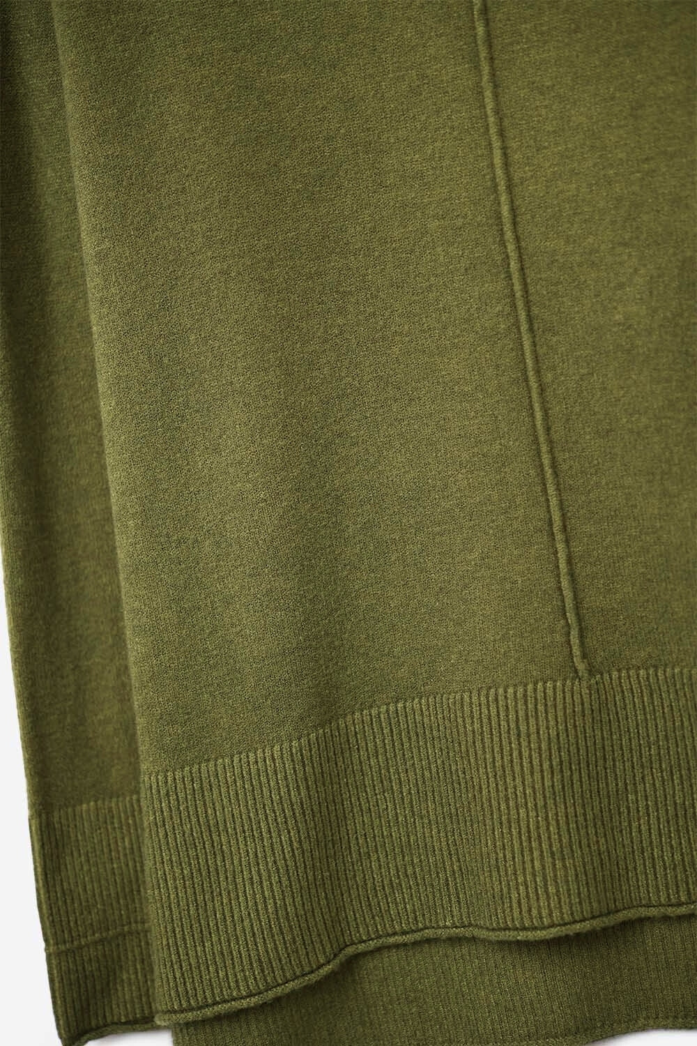 Jersey oversize con cuello vuelto en verde militar Q2