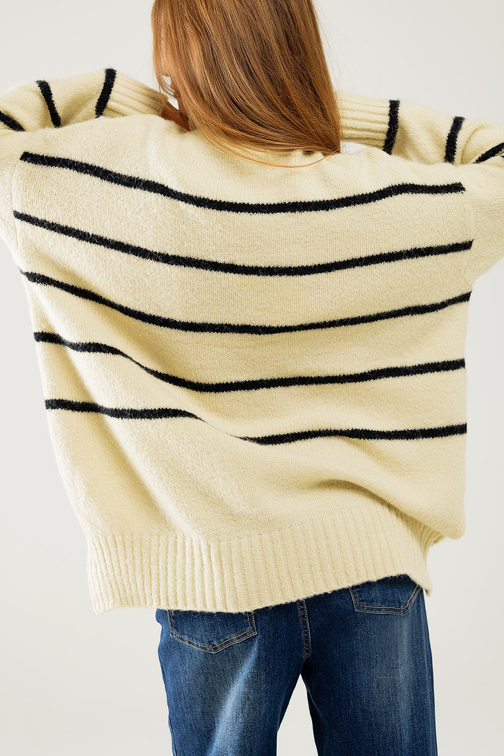 Jersey oversize crema con rayas negras Q2