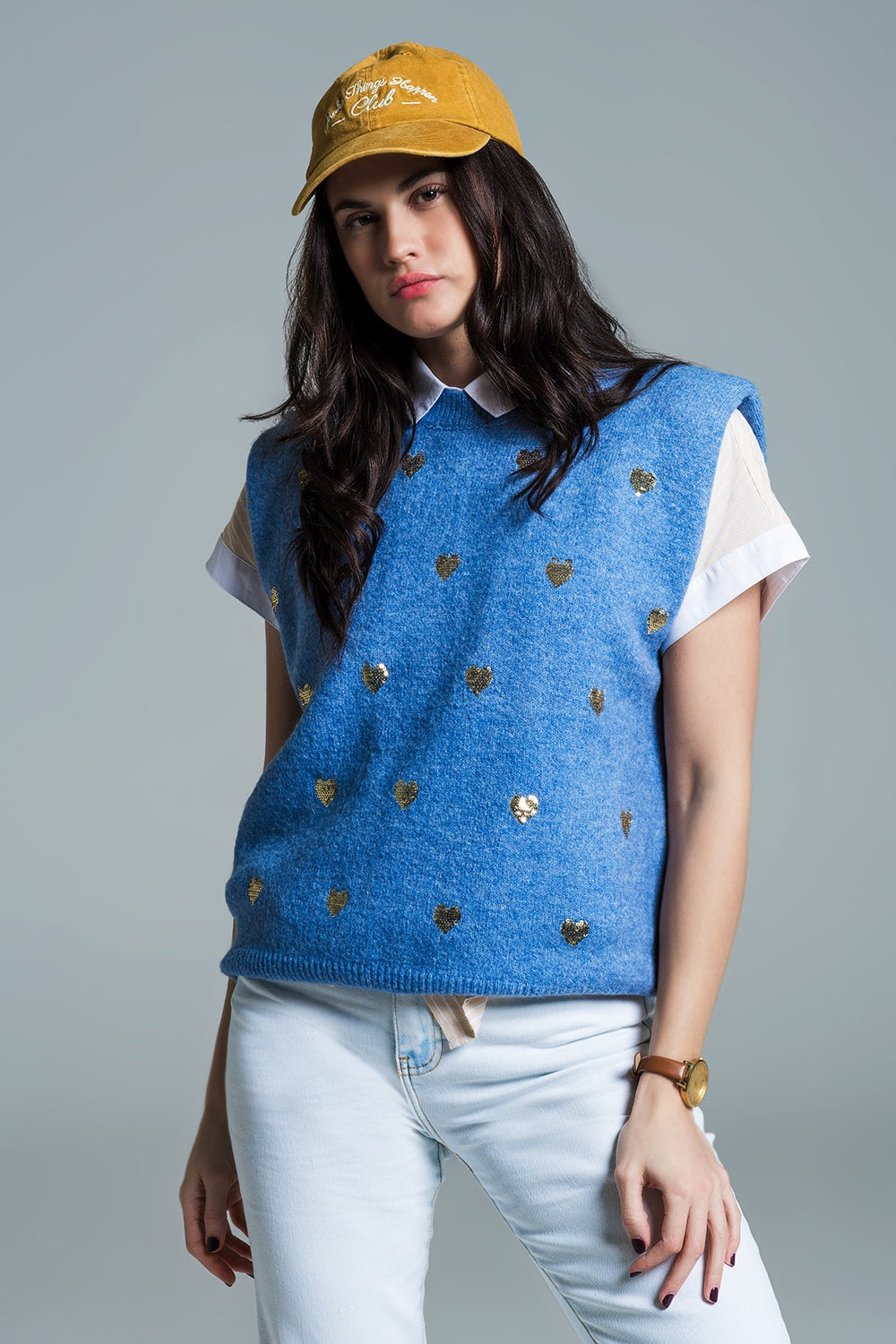 Q2 Jersey sin mangas azul con corazones de lentejuelas plateadas