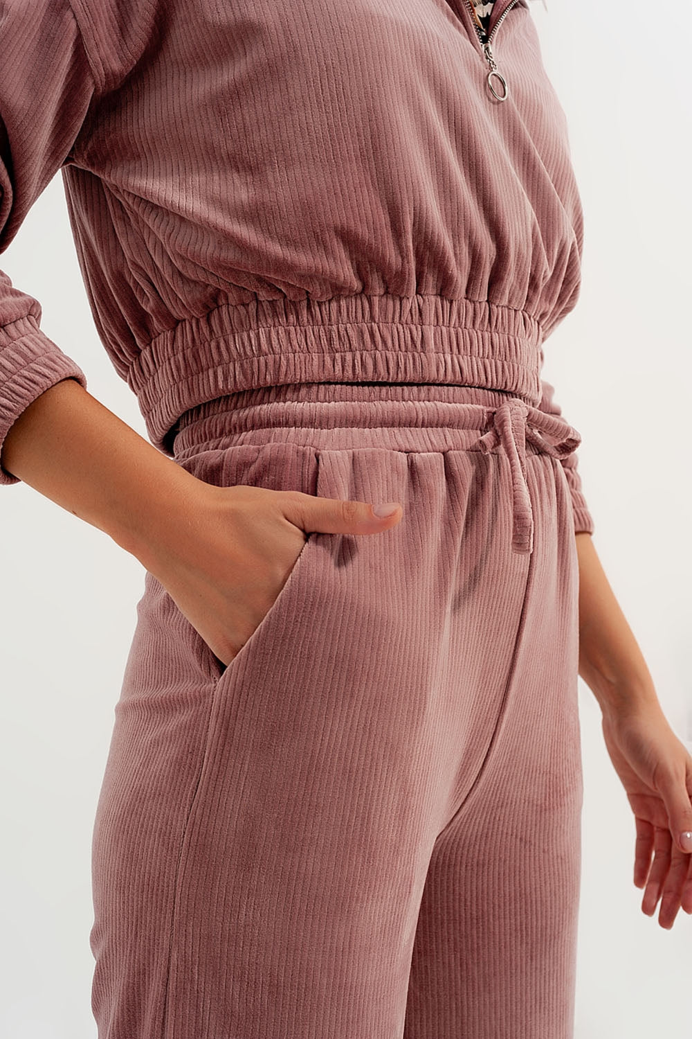 Joggers rosa con cordón ajustable de pana Q2