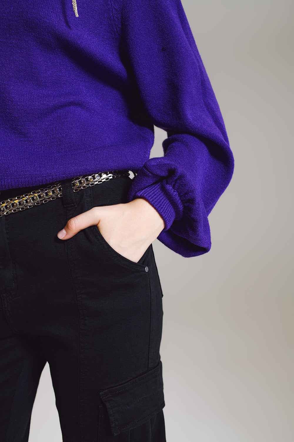 jumper morado de estilo relajado con mangas globo Q2