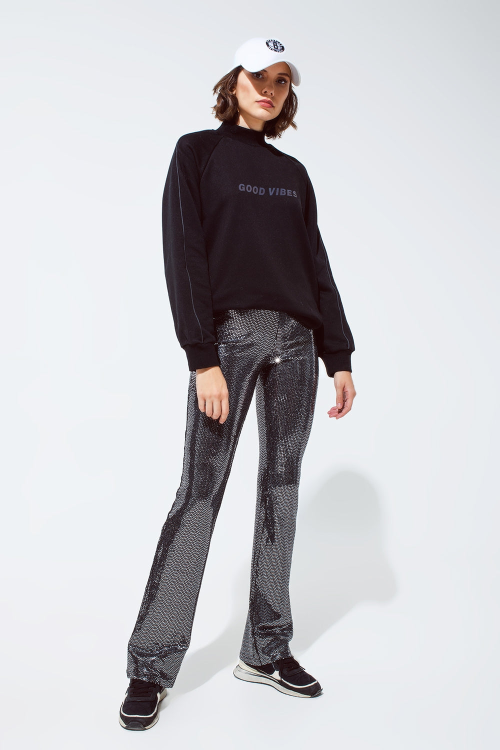 Leggings acampanados de tejido metalizado en plata Q2