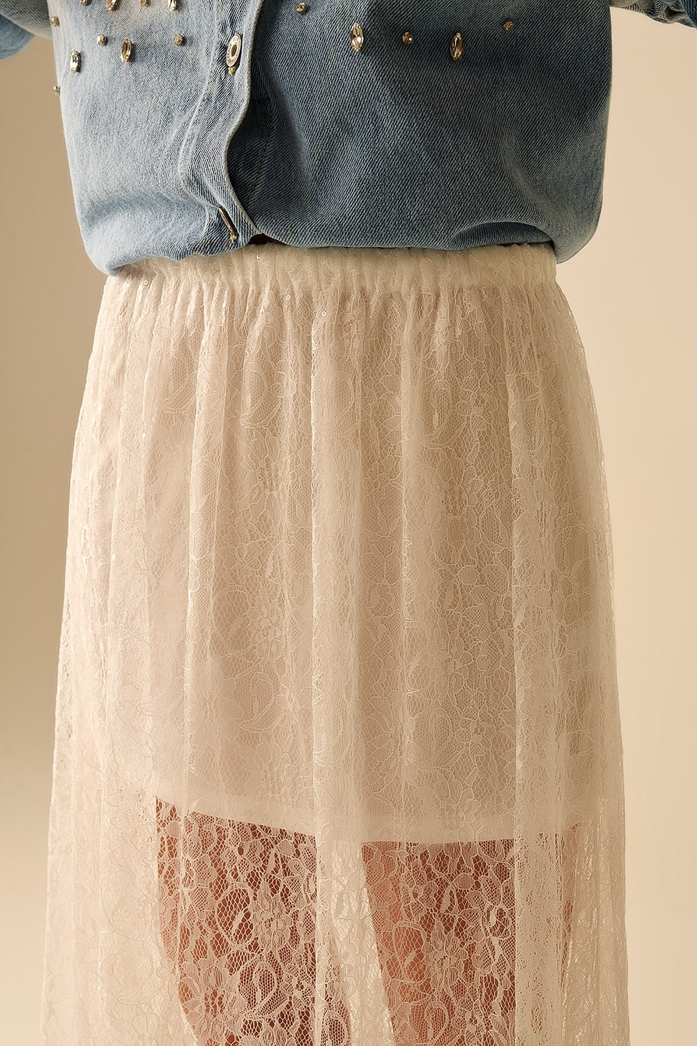 Maxi falda blanca de encaje con detalle de lentejuelas Q2