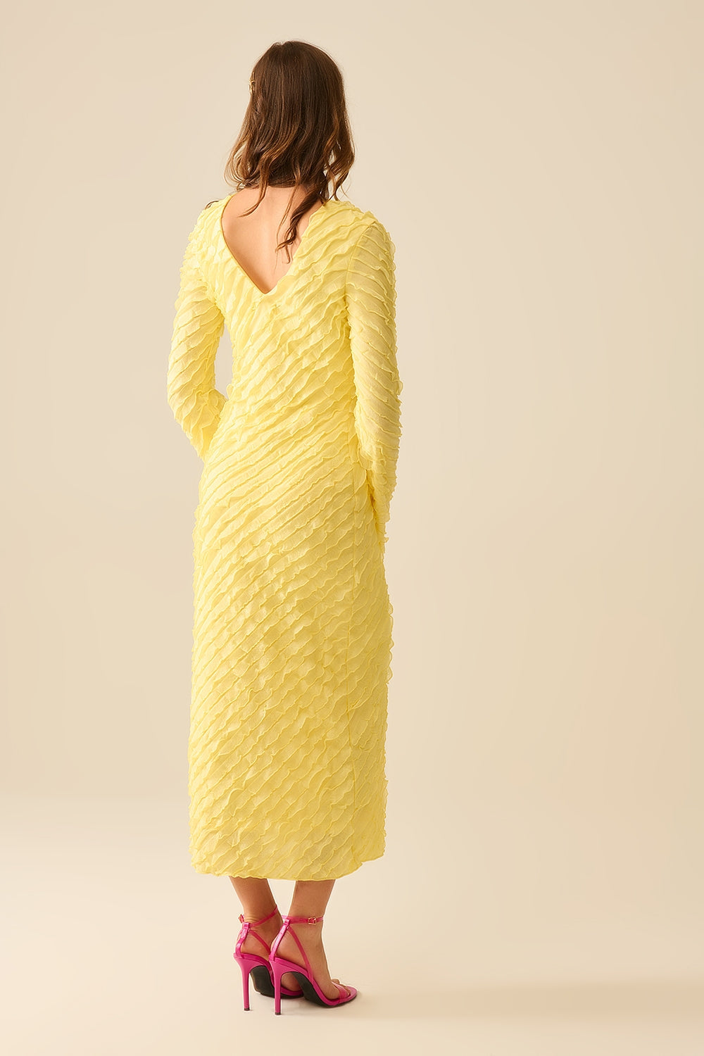 Maxi Vestido Amarillo Mantequilla Con Diseño De Volantes Al Bies Mini Q2