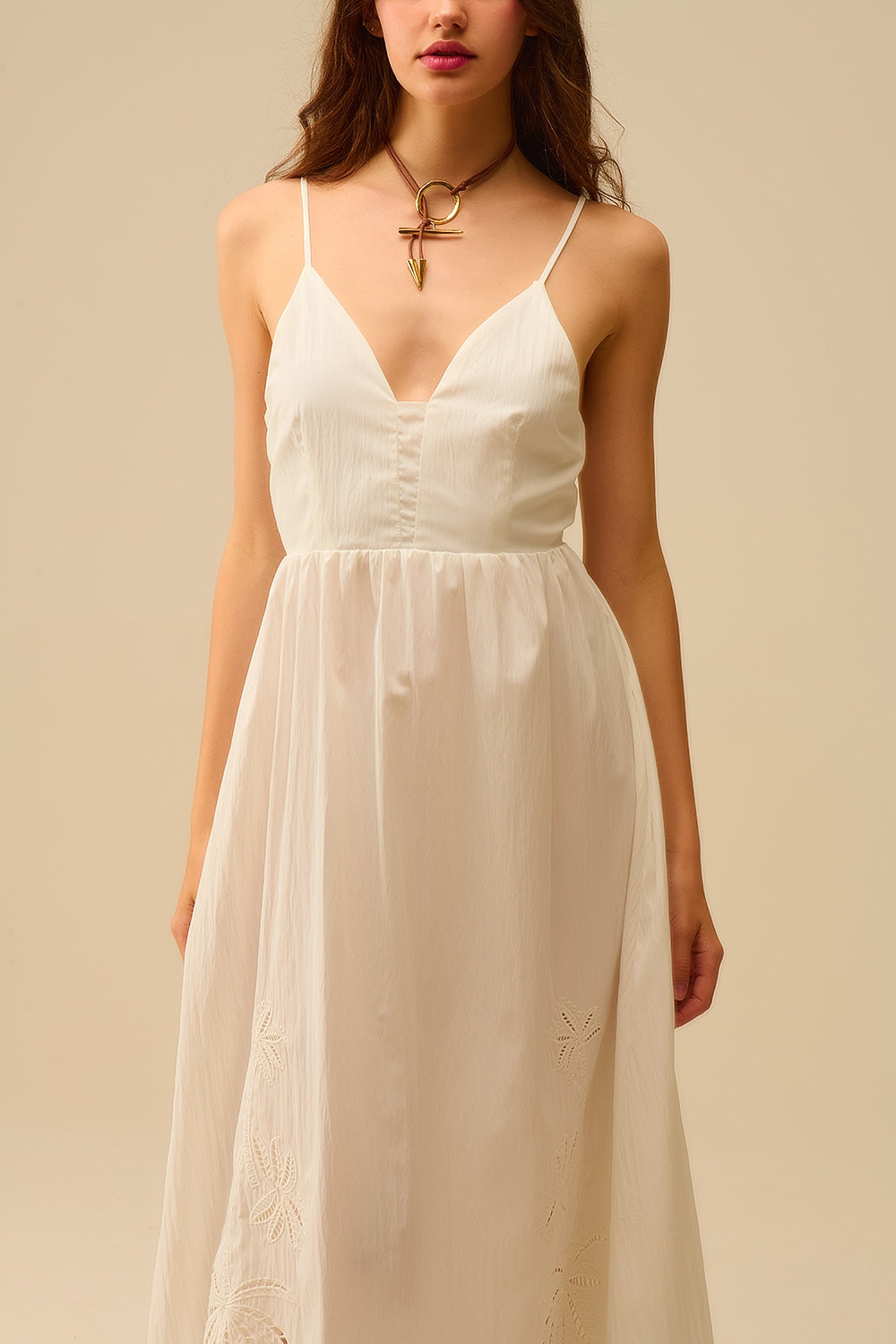 Maxi vestido blanco con palmeras bordadas Q2