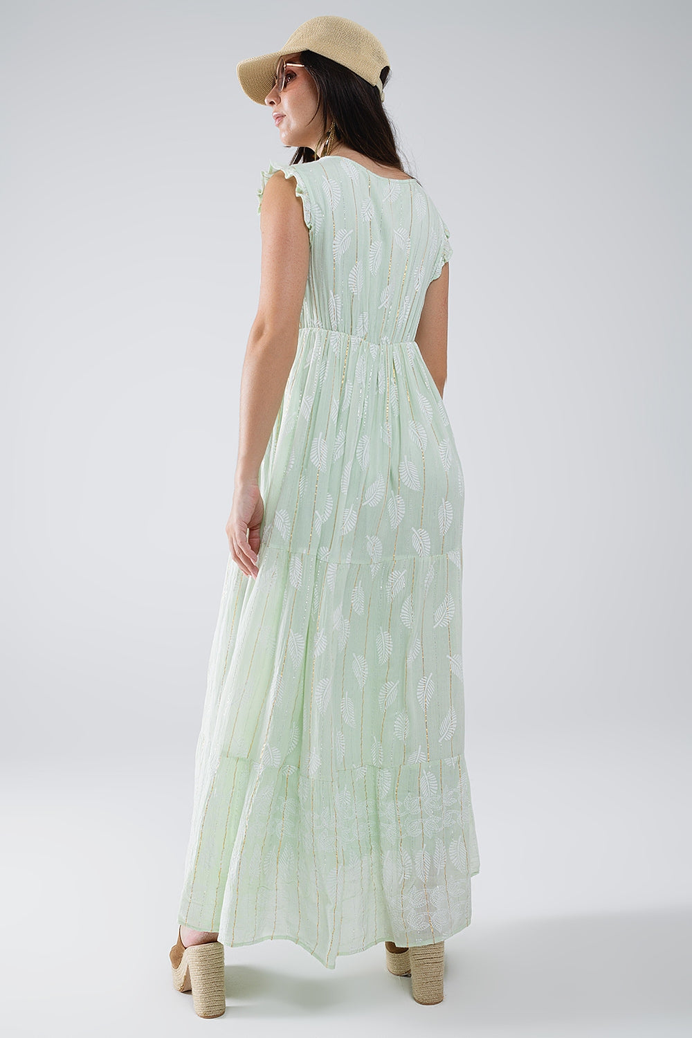 Maxi vestido boho con estampado de hojas y lúrex en color menta Q2