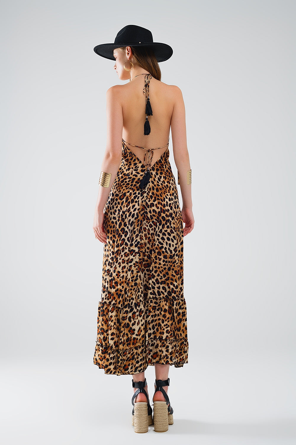 maxi vestido boho con estampado de leopardo y espalda abierta Q2