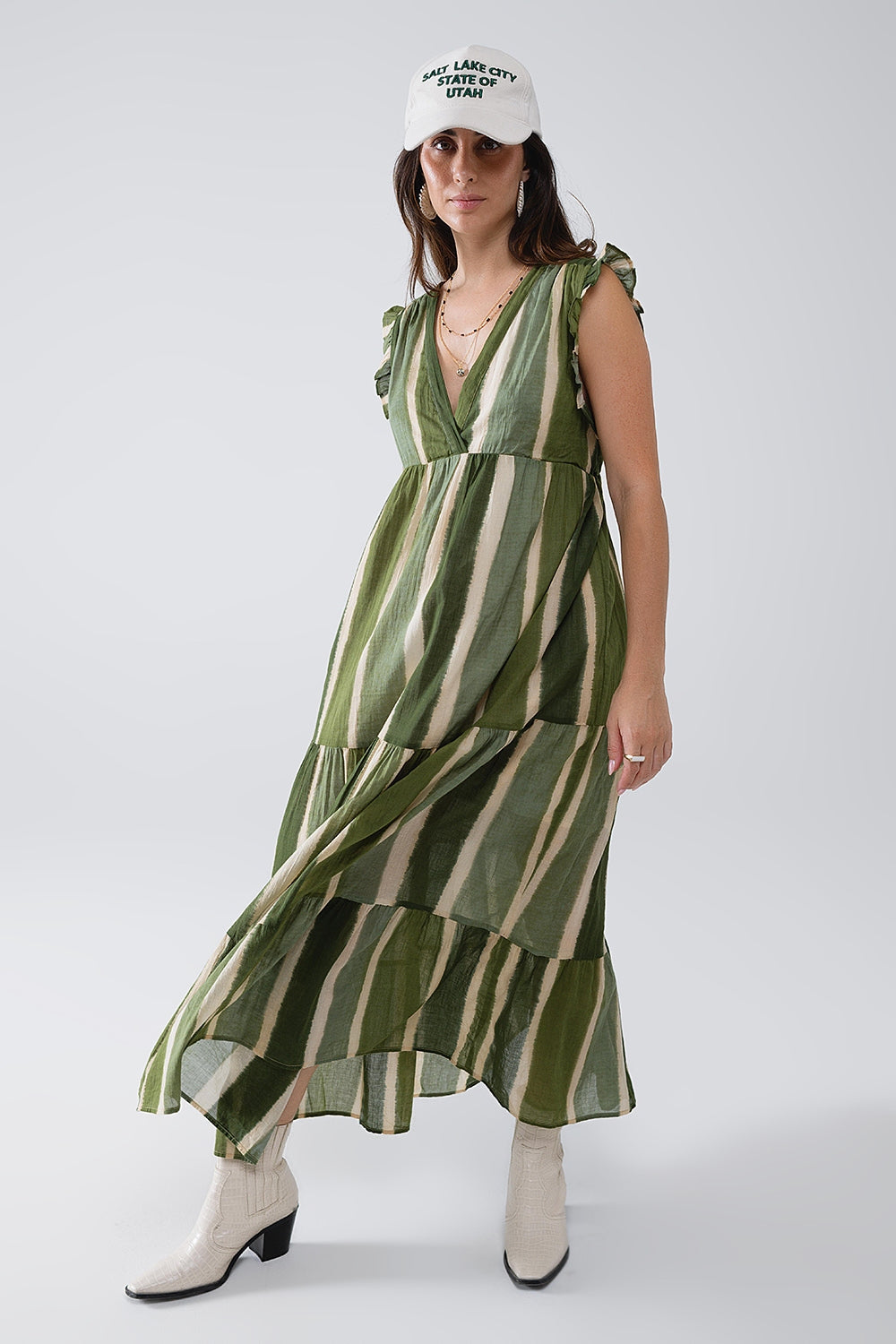 Maxi Vestido Con Cuello En V Y Falda Con Vuelos A Rayas Tie-dye Verde Q2