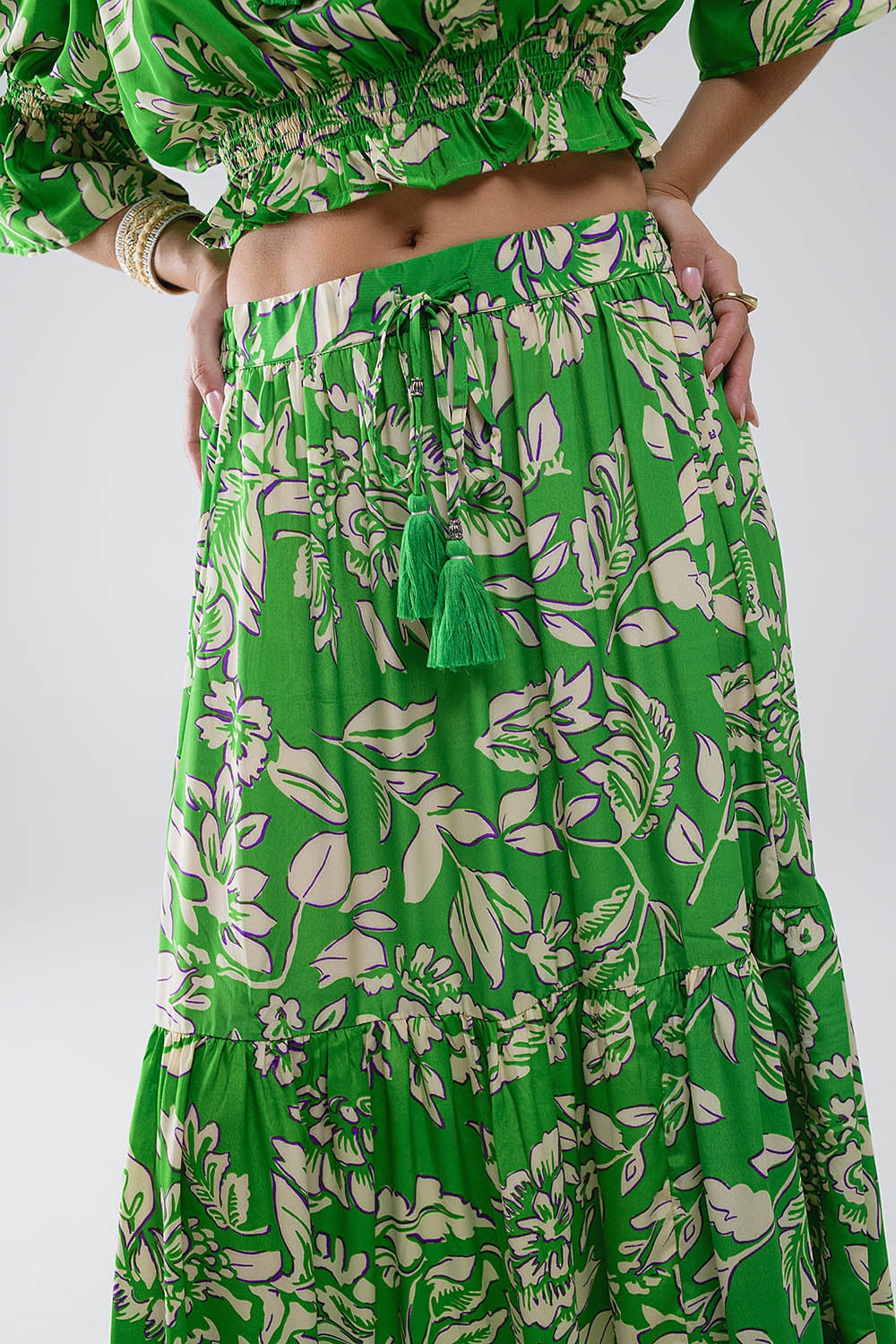 Maxifalda de tirantes con estampado floral verde Q2