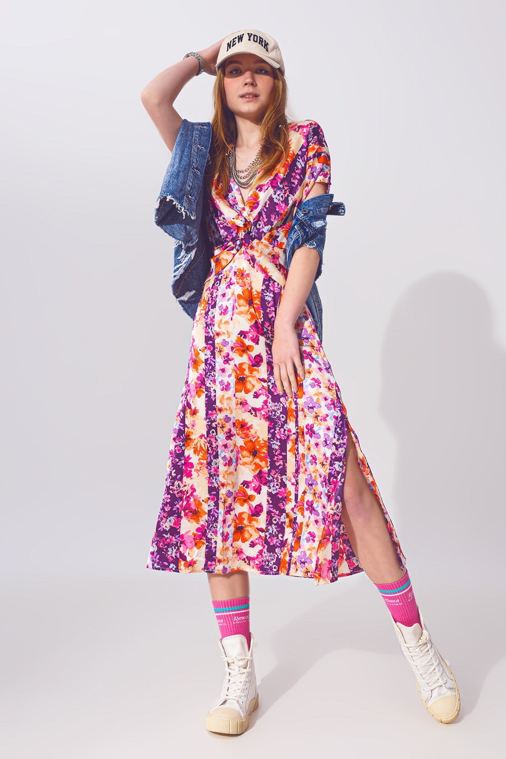 Q2 Maxivestido anudado con estampado de flores en multicolor