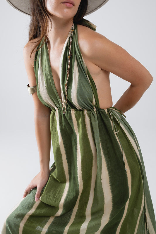 Q2 Maxivestido con cuello en V y aberturas laterales en color verde teñido a rayas
