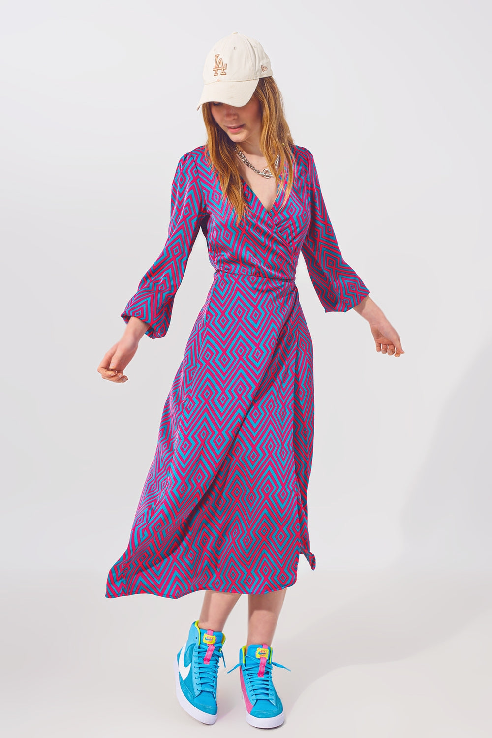 Maxivestido de manga larga con estampado geométrico Q2